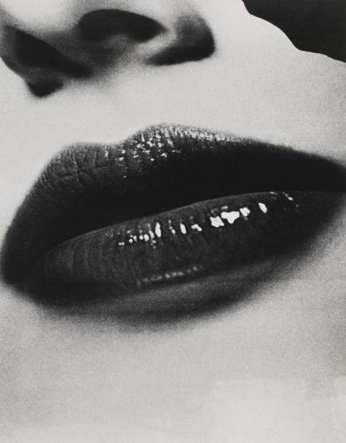 Tights and Lips - Series Lips - Photo by © Daido Moriyama - AmorArt_07